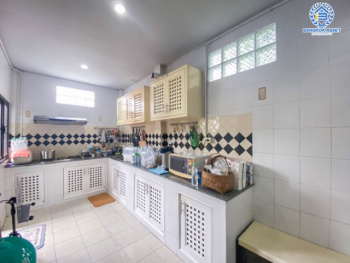 *****บ้านแฝดมือสองย่านนนทบุรี ม.อุดมทรัพย์ บางกรวย-ไทรน้อย หลังมุม! ทำเลดีที่สุดในโครงการ เนื้อที่ 37.1 ตร.ว. ฟังก์ชัน 3 ห้องนอน 2 ห้องน้ำ 1 ที่จอดรถ บ้านพร้อมยู่ ติดสวน บนทำเลเชื่อมต่อถ.ราชพฤกษ์, ถ.บางกรวย-ไทรน้อย ใกล้วงเวียนพระราม5